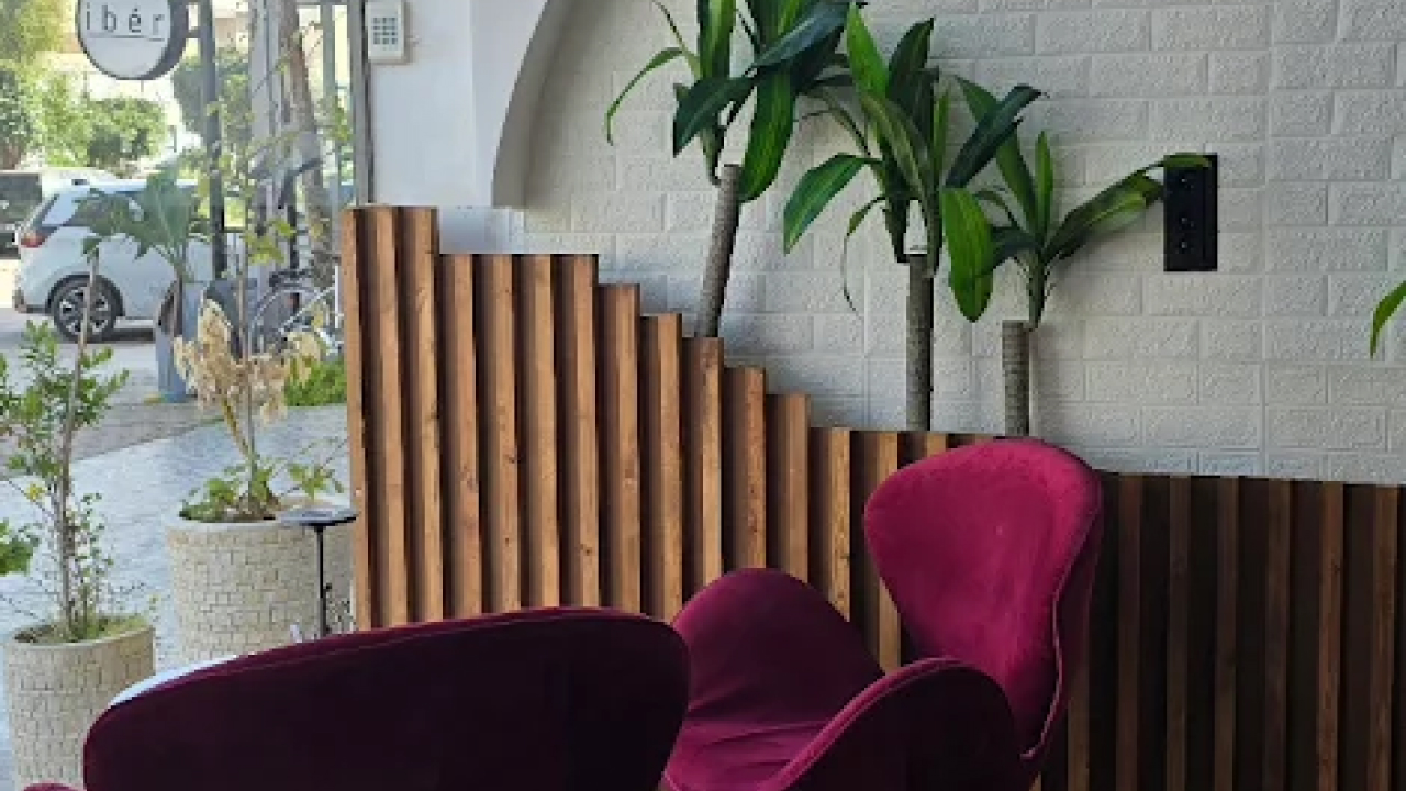 THE HALF -DIPLOMATS LOUNGE  